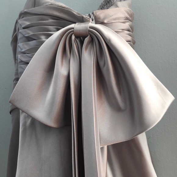 Formal Dress - Picture 5 of 5